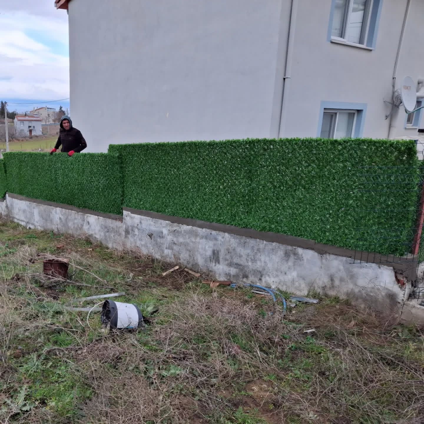 Küçükler Tel Çit